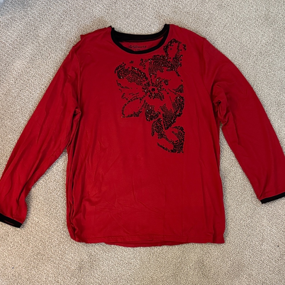Silverts, Adaptive Clothing, Red with Black Shimmer Floral design Top SZ:L